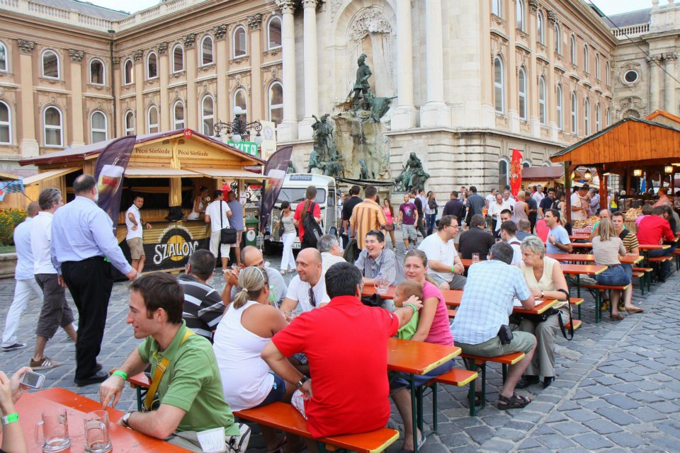 Buda-Castle-Beer-Festival-by-Day-Budapest-Hungary